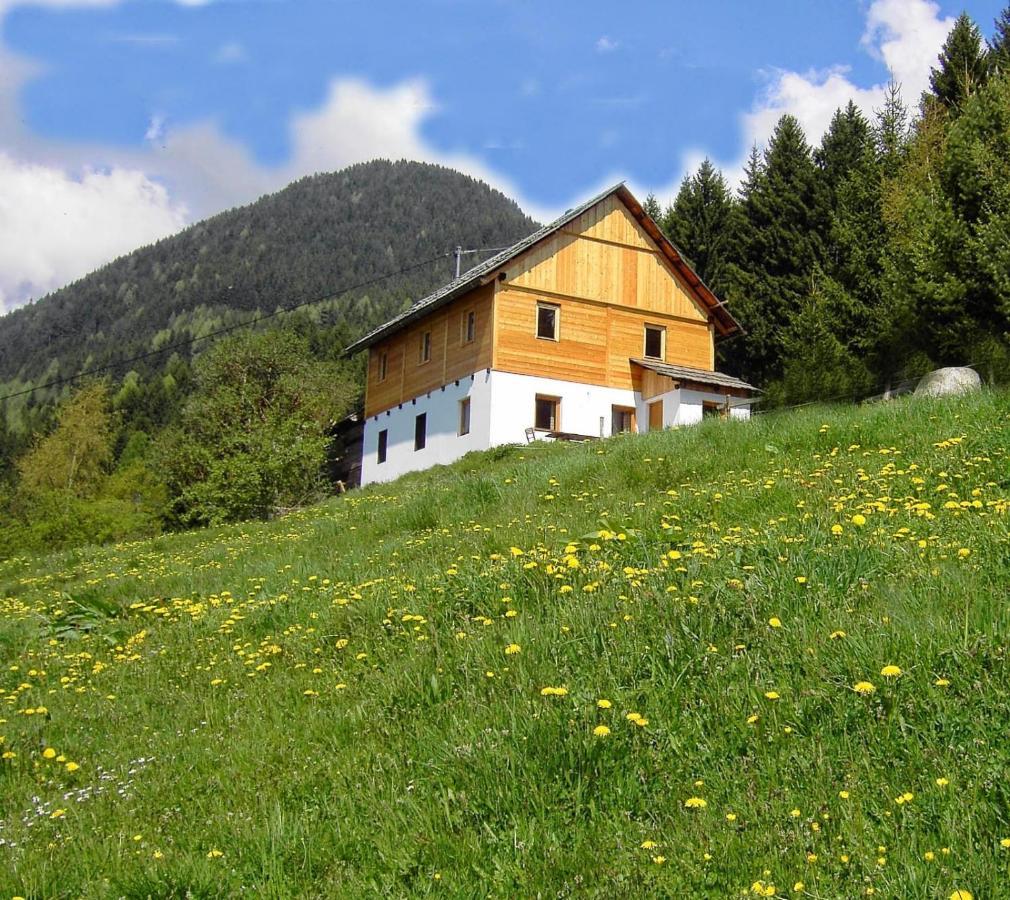 Karlbauer Huette Villa Lendorf Exteriör bild