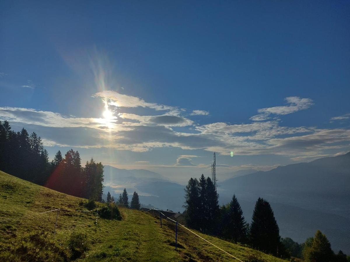 Karlbauer Huette Villa Lendorf Exteriör bild