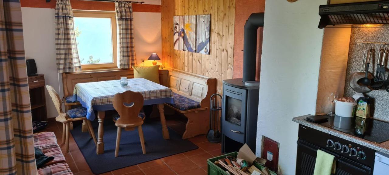 Karlbauer Huette Villa Lendorf Exteriör bild