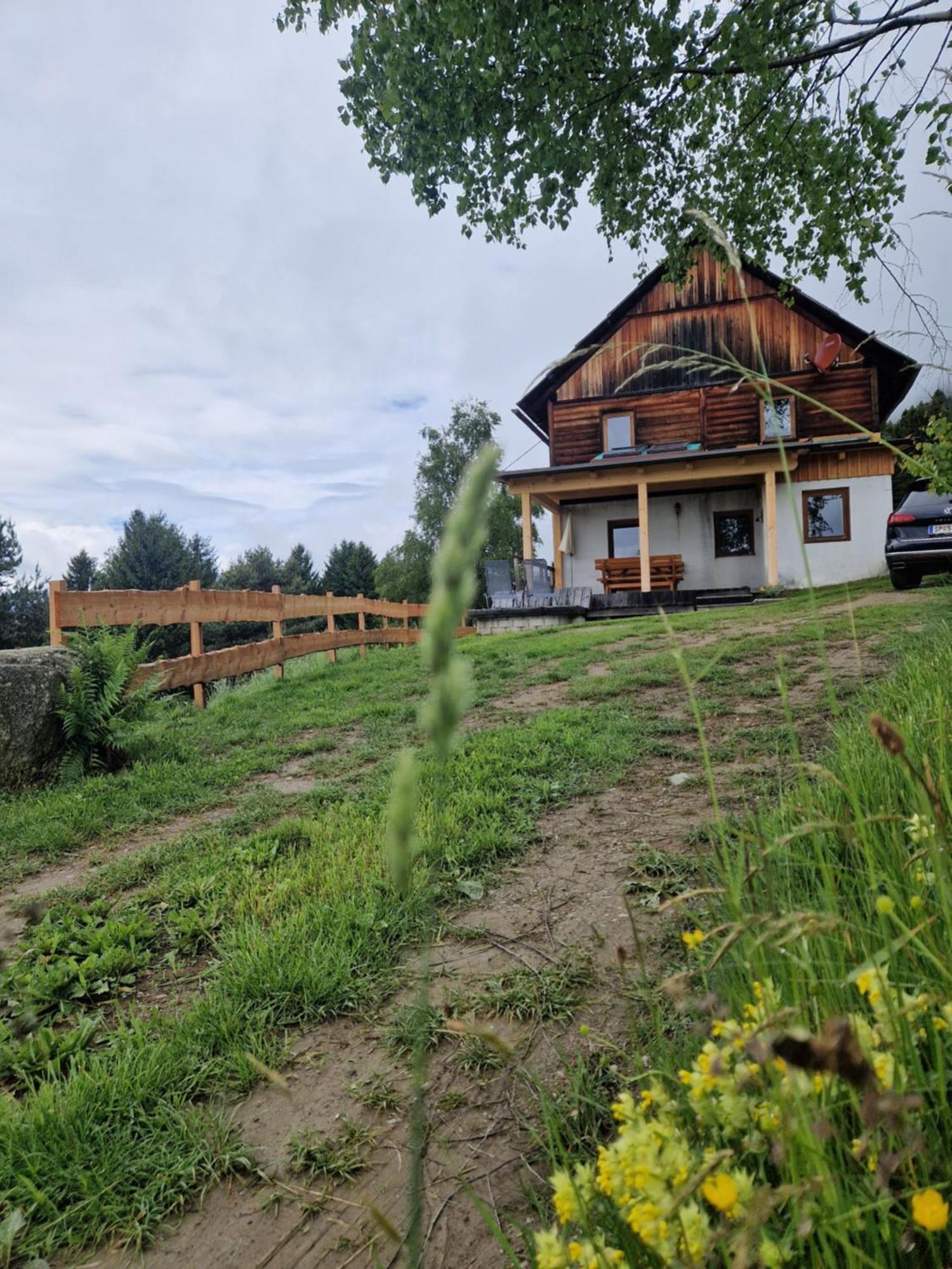 Karlbauer Huette Villa Lendorf Exteriör bild